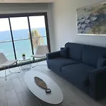 Blue Escape * لارنكا